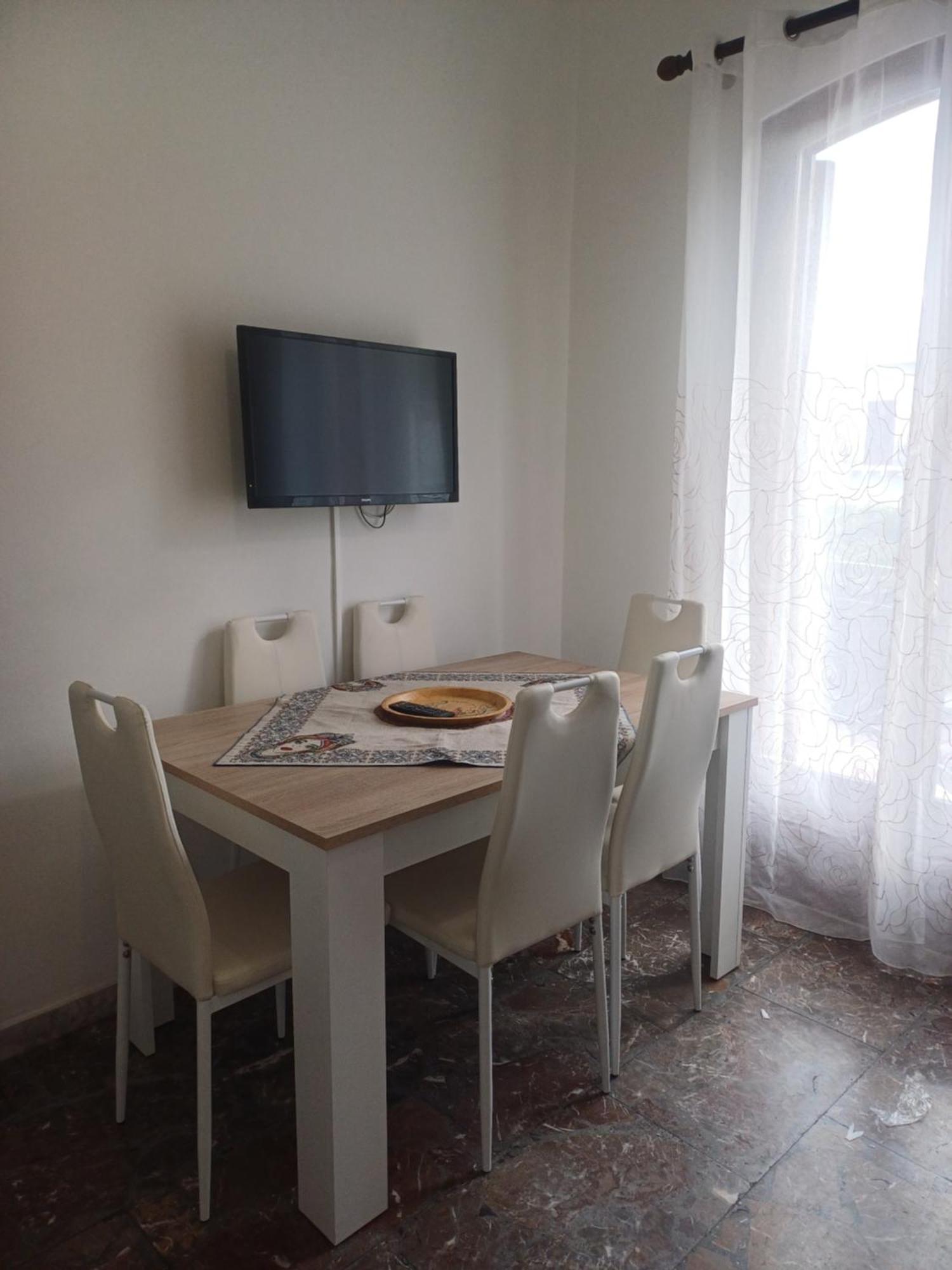Plaza Appartement Giardini-Naxos Buitenkant foto